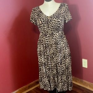 Leopard print v-neck midi dress